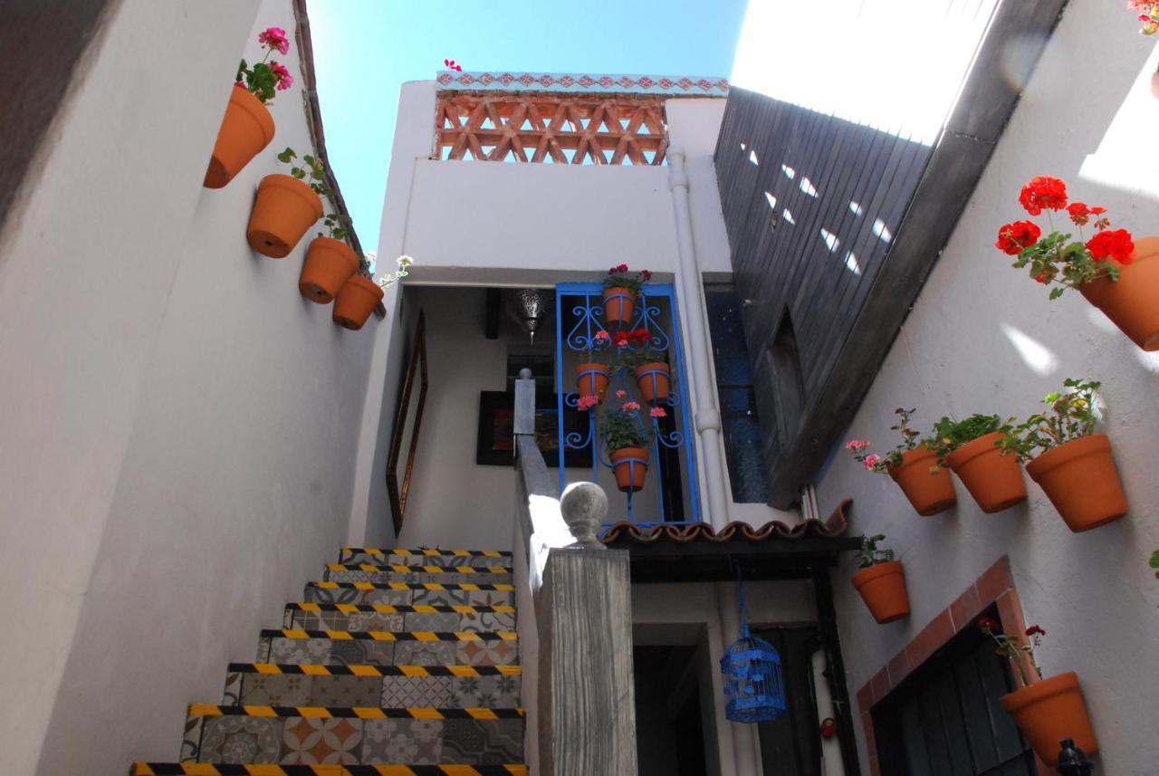 Hotel Santa Ana Альенде Экстерьер фото